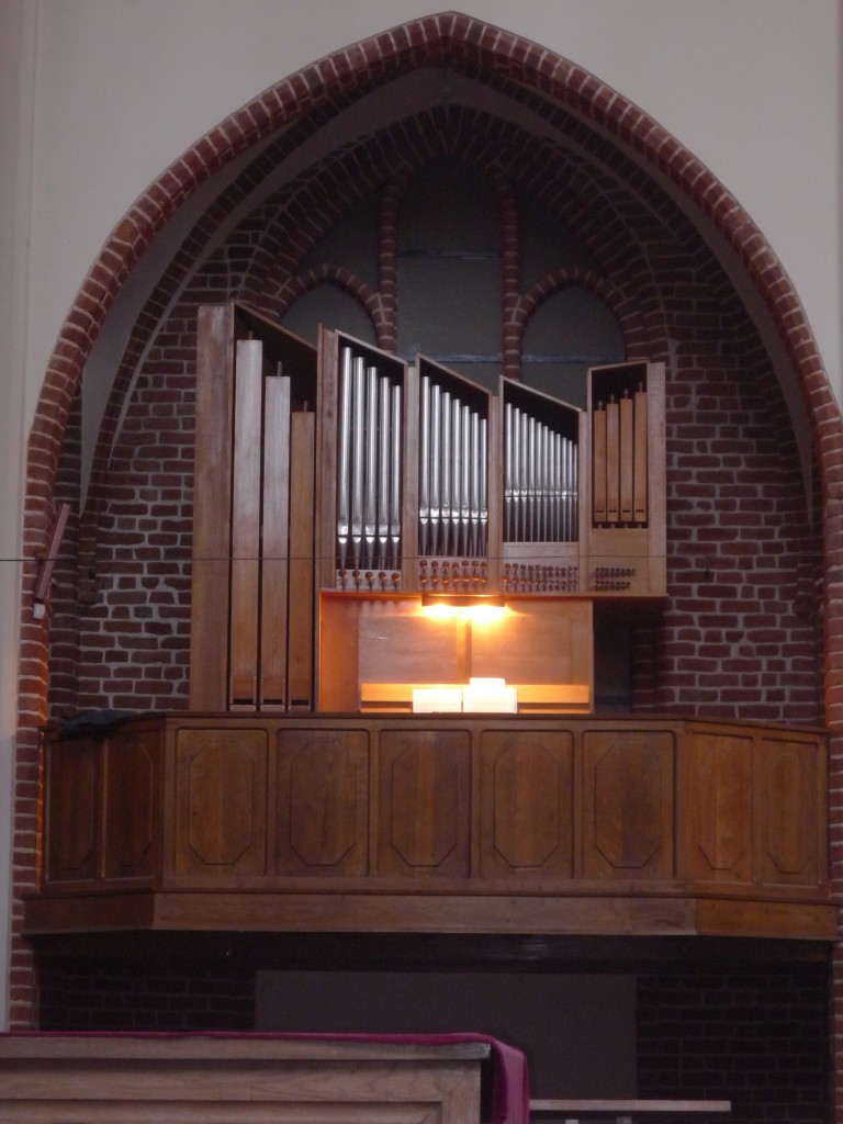 13-Szczecin-Katedra-małe-organy-2